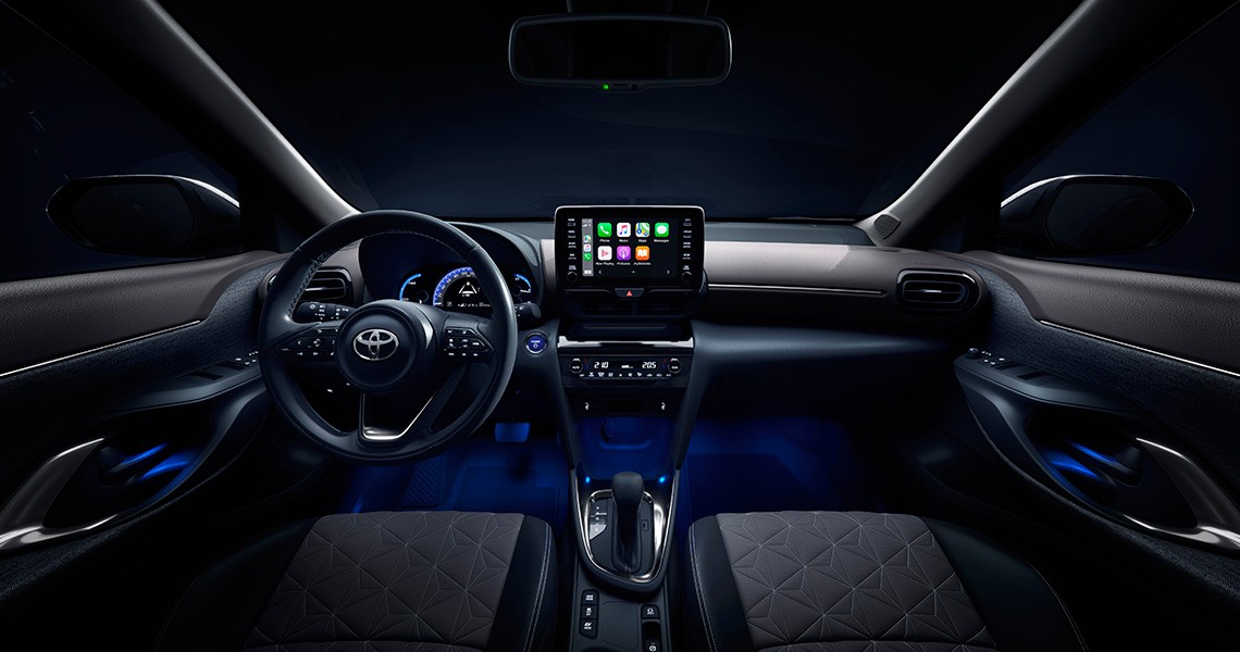 TOYOTA-YARIS-CROSS
